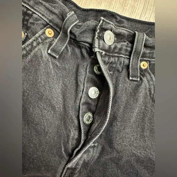 Levis 501 Shorts Size 24 - Picture 4 of 9